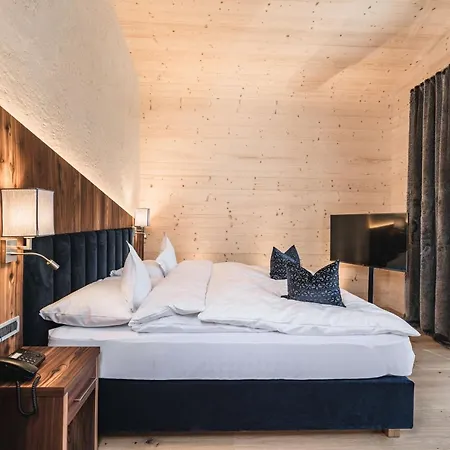 Portillo Dolomites 1966' Otel